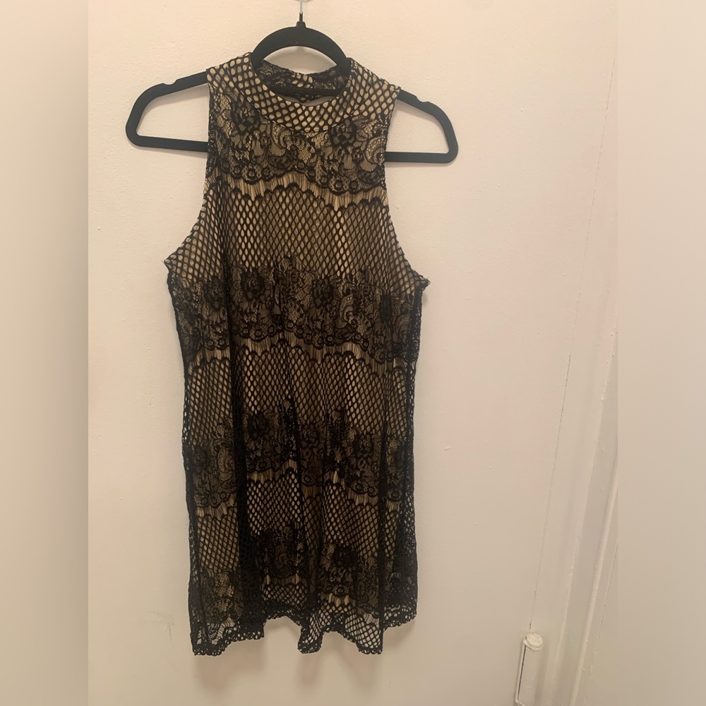 EUC Xhilaration Lace Dress